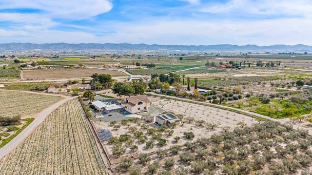 7 quarto Quinta/Casa Rural para venda em El Esparragal, Múrcia cidade com piscina garagem - 599 000 € (Ref: 9704882)