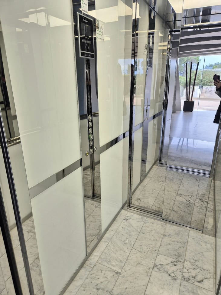 3 bedroom Apartment for sale in Las Colinas Golf with pool - € 829,000 (Ref: 9714101)