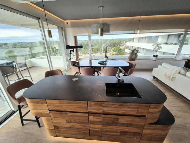 3 bedroom Apartment for sale in Las Colinas Golf, Orihuela with pool - € 829,000 (Ref: 9714101)