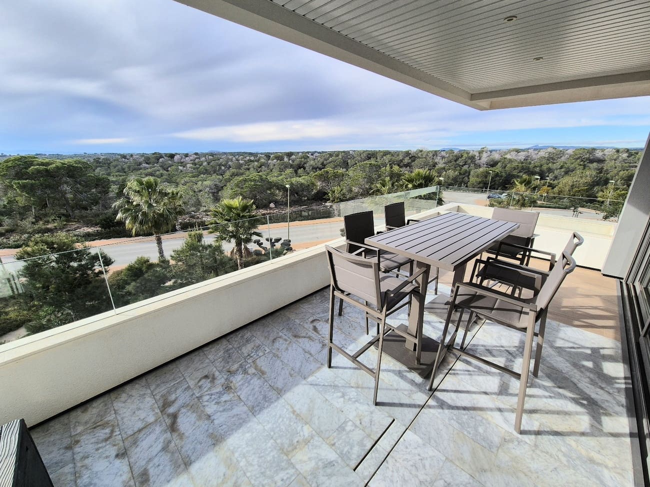 3 bedroom Apartment for sale in Las Colinas Golf with pool - € 829,000 (Ref: 9714101)