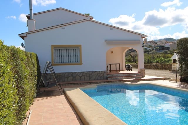 Chalet de 4 habitaciones en Benidoleig en venta con piscina garaje - 575.000 € (Ref: 9714401)