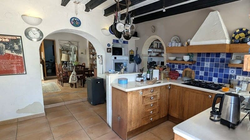 5 chambre Villa/Maison à vendre à Javea / Xabia avec piscine garage - 649 000 € (Ref: 9721110)