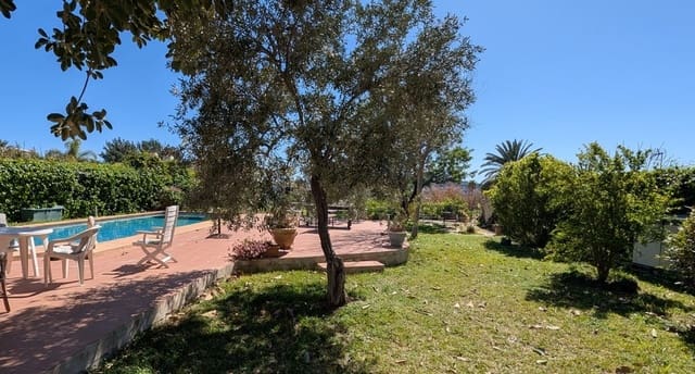 5 chambre Villa/Maison à vendre à Centro ciudad, Javea / Xàbia avec piscine garage - 649 000 € (Ref: 9721110)