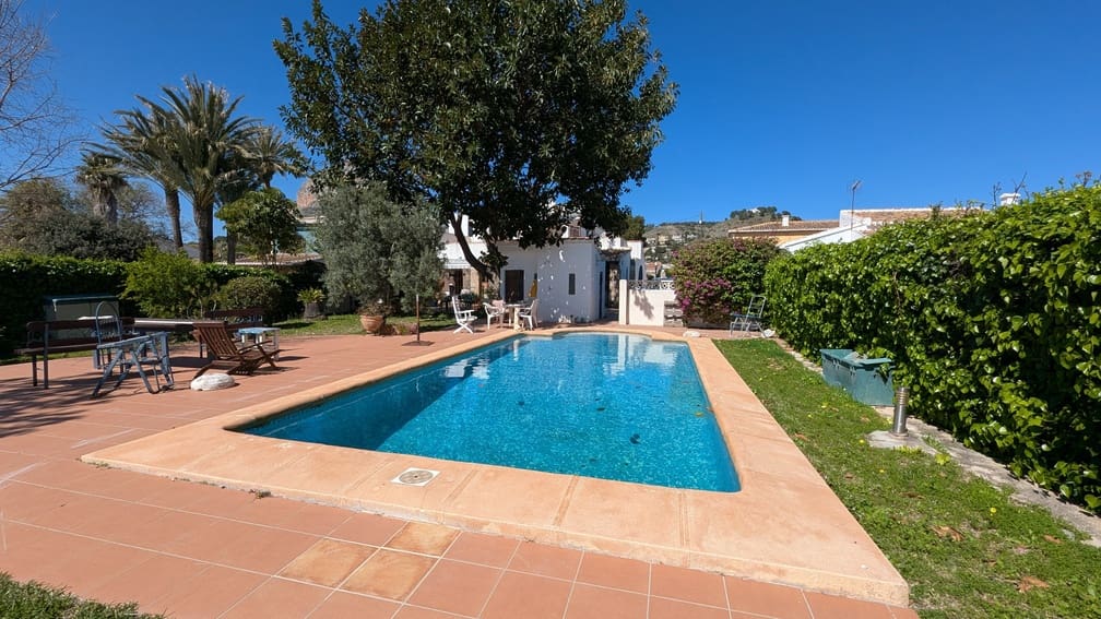 5 chambre Villa/Maison à vendre à Javea / Xabia avec piscine garage - 649 000 € (Ref: 9721110)