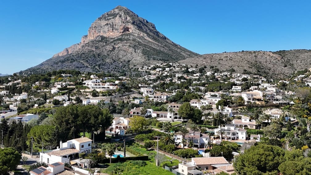 5 chambre Villa/Maison à vendre à Javea / Xabia avec piscine garage - 649 000 € (Ref: 9721110)