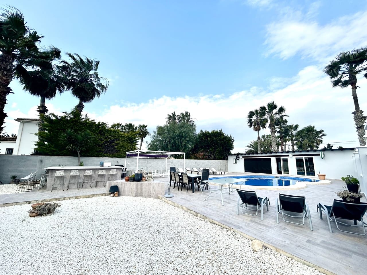 4 Zimmer Villa zu verkaufen in Catral mit Garage - 549.000 € (Ref: 9721440)