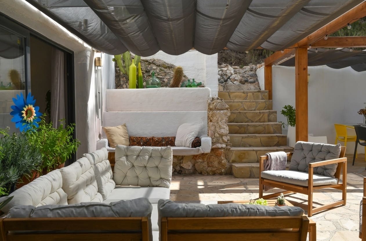 2 slaapkamer Villa te koop in Benissa met zwembad - € 590.000 (Ref: 9729516)