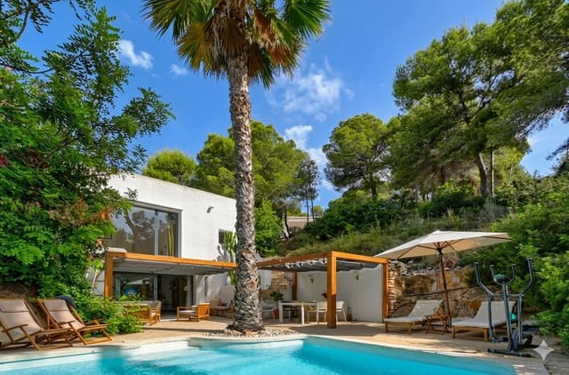 2 slaapkamer Villa te koop in Benissa met zwembad - € 590.000 (Ref: 9729516)