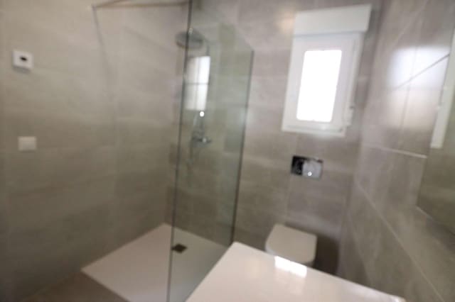 4 sypialnia Willa na sprzedaż w Pinoso z basenem - 547 000 € (Ref: 9729782)