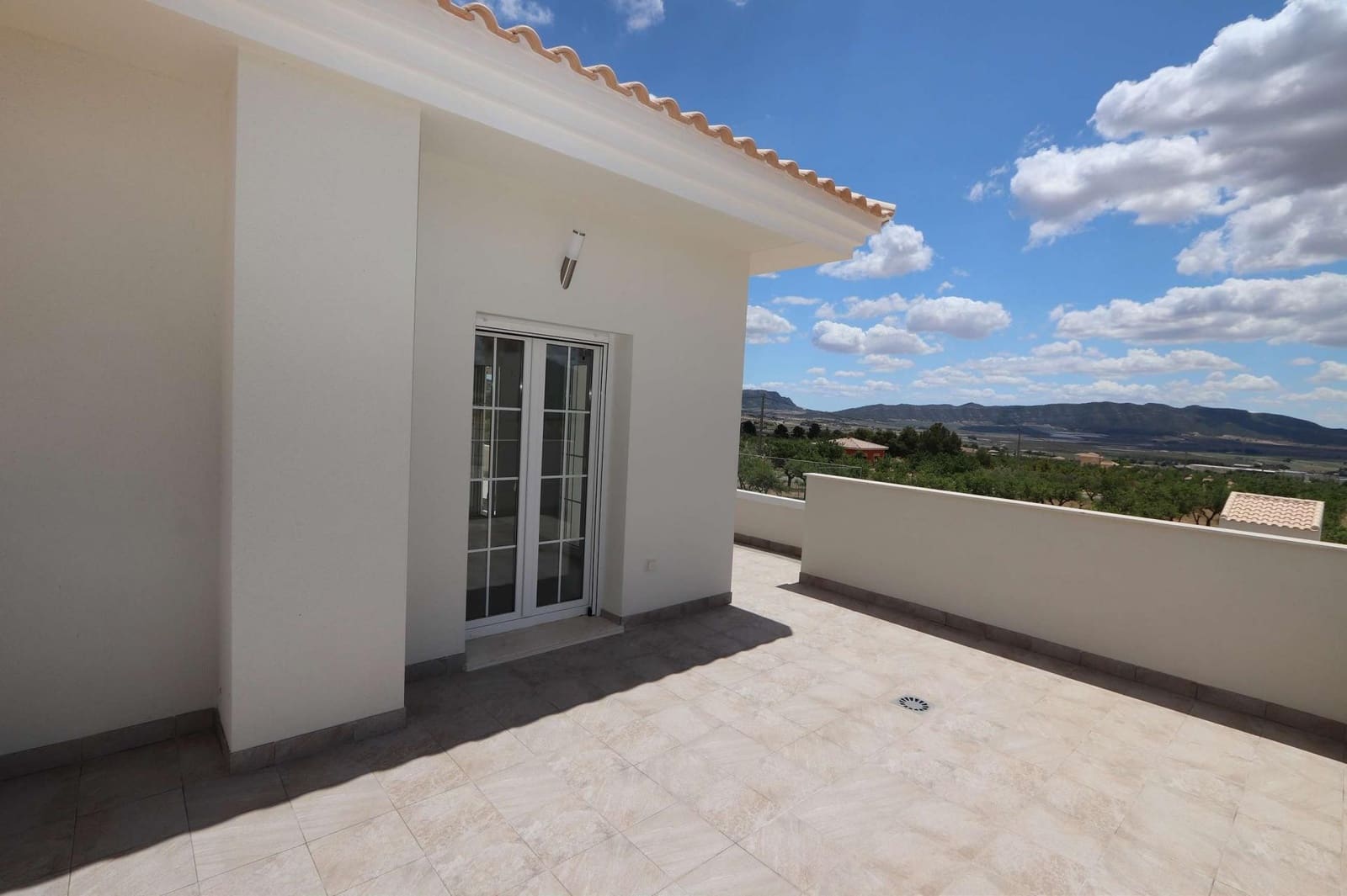 4 bedroom Villa for sale in Pinoso with pool - € 547,000 (Ref: 9729782)