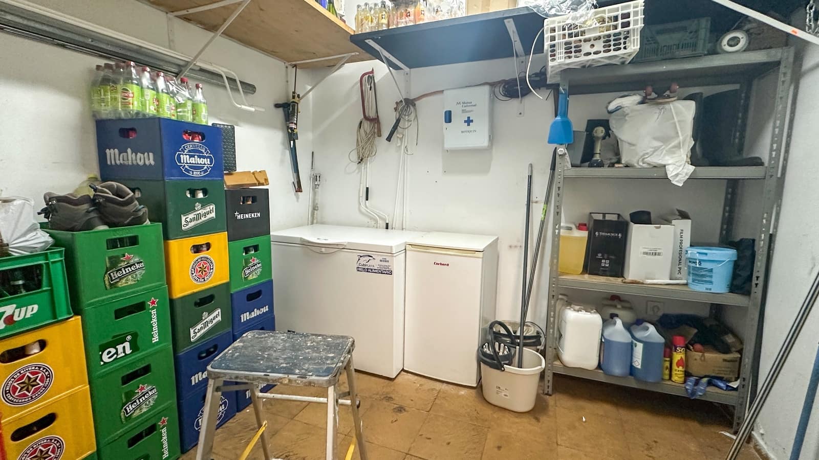 2 bedroom Commercial for sale in Torrevieja - € 560,000 (Ref: 9735972)