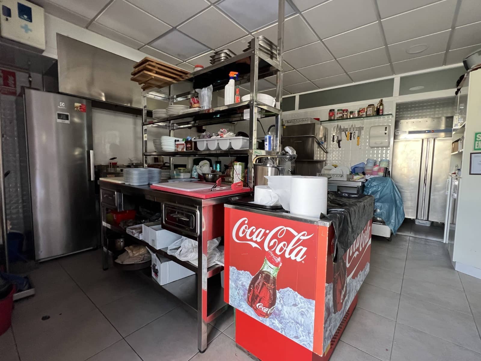 Gewerbe zu verkaufen in Torrevieja - 1.000.000 € (Ref: 9735976)