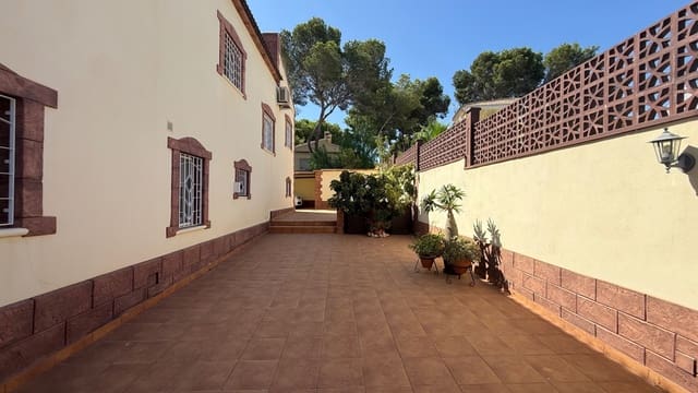 7 quarto Moradia para venda em Los Balcones - Los Altos, Torrevieja - 930 000 € (Ref: 9735980)