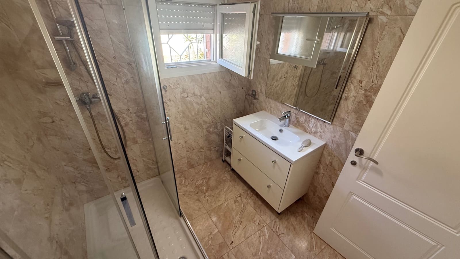 7 quarto Moradia para venda em Torrevieja - 930 000 € (Ref: 9735980)