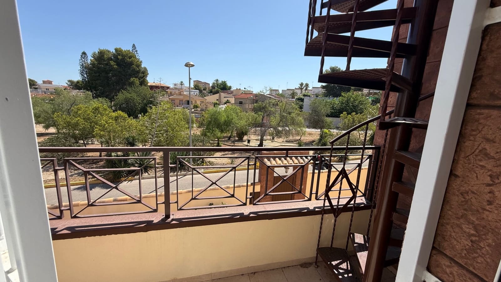 7 quarto Moradia para venda em Torrevieja - 930 000 € (Ref: 9735980)