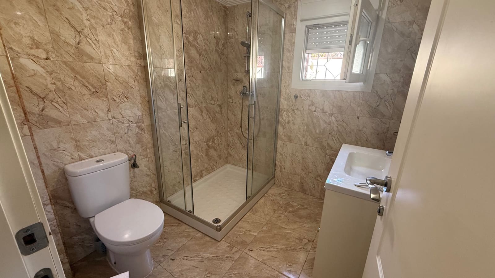 7 quarto Moradia para venda em Torrevieja - 930 000 € (Ref: 9735980)