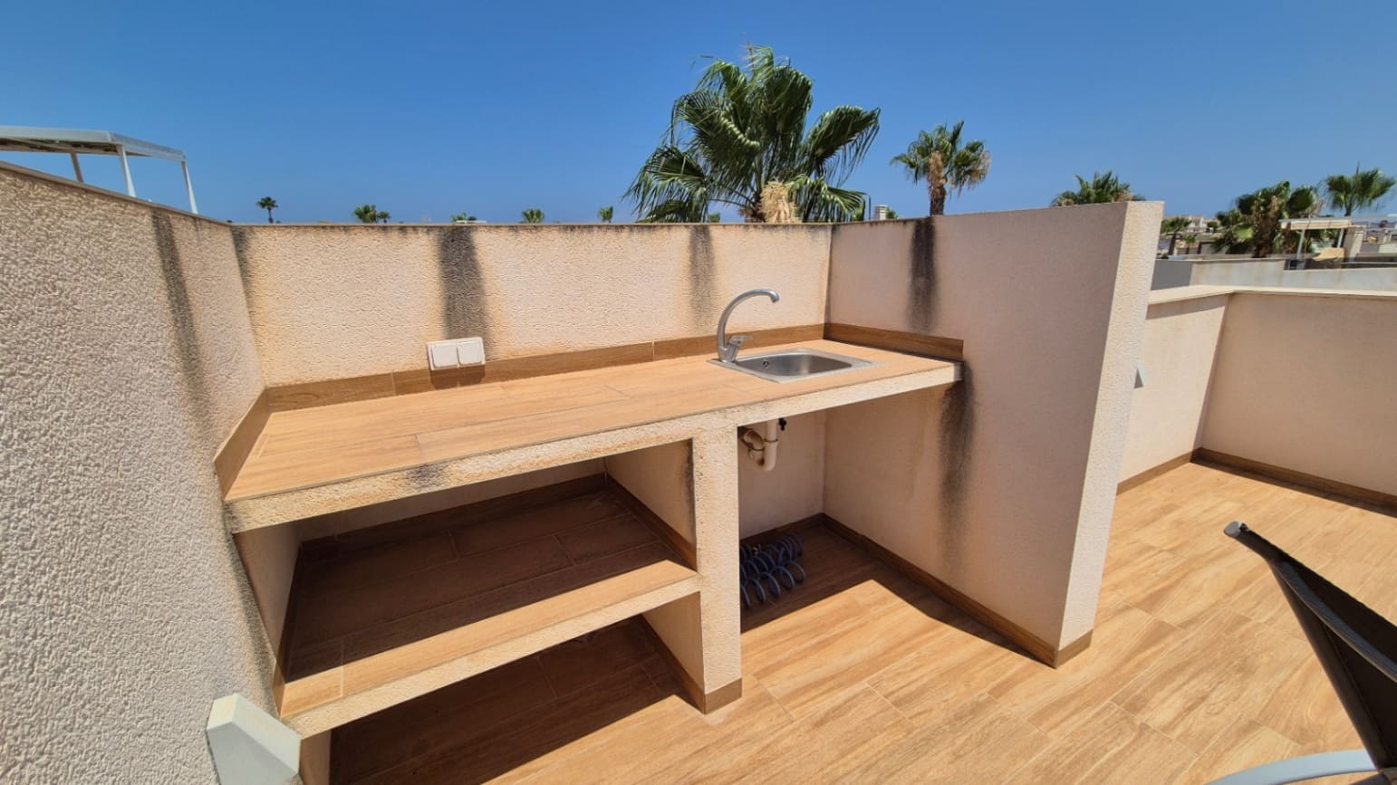 4 chambre Villa/Maison à vendre à Torrevieja avec garage - 785 000 € (Ref: 9735981)