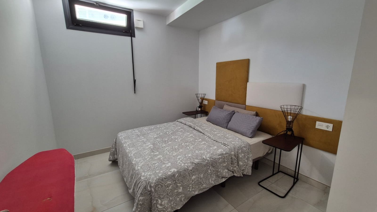 4 chambre Villa/Maison à vendre à Torrevieja avec garage - 785 000 € (Ref: 9735981)