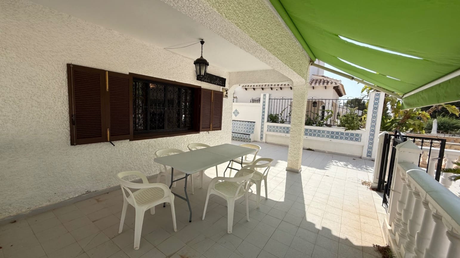4 bedroom Villa for sale in Orihuela with garage - € 585,000 (Ref: 9735982)