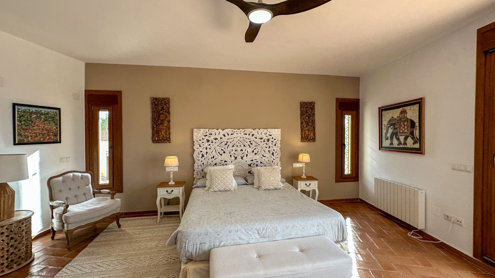 7 makuuhuone Huvila myytävänä paikassa Dehesa de Campoamor mukana 
autotalli - 1 349 000 € (Ref: 9735986)