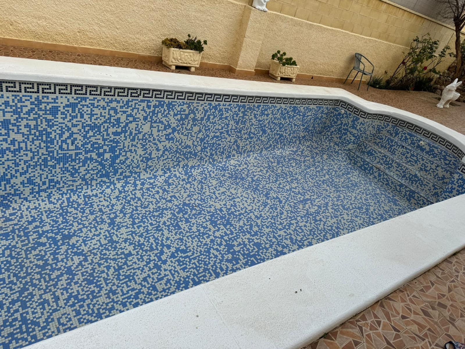 Chalet de 4 habitaciones en Orihuela Costa en venta con piscina - 580.000 € (Ref: 9735988)