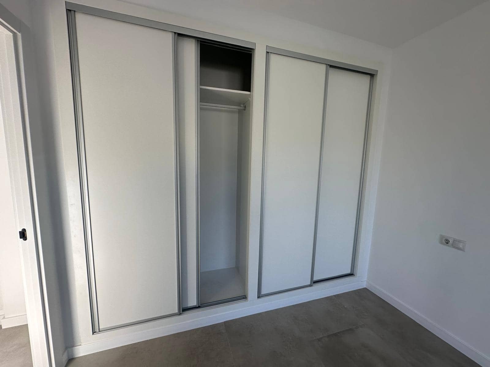 3 soveværelse Villa til salg i El Campello med garage - € 550.000 (Ref: 9735991)