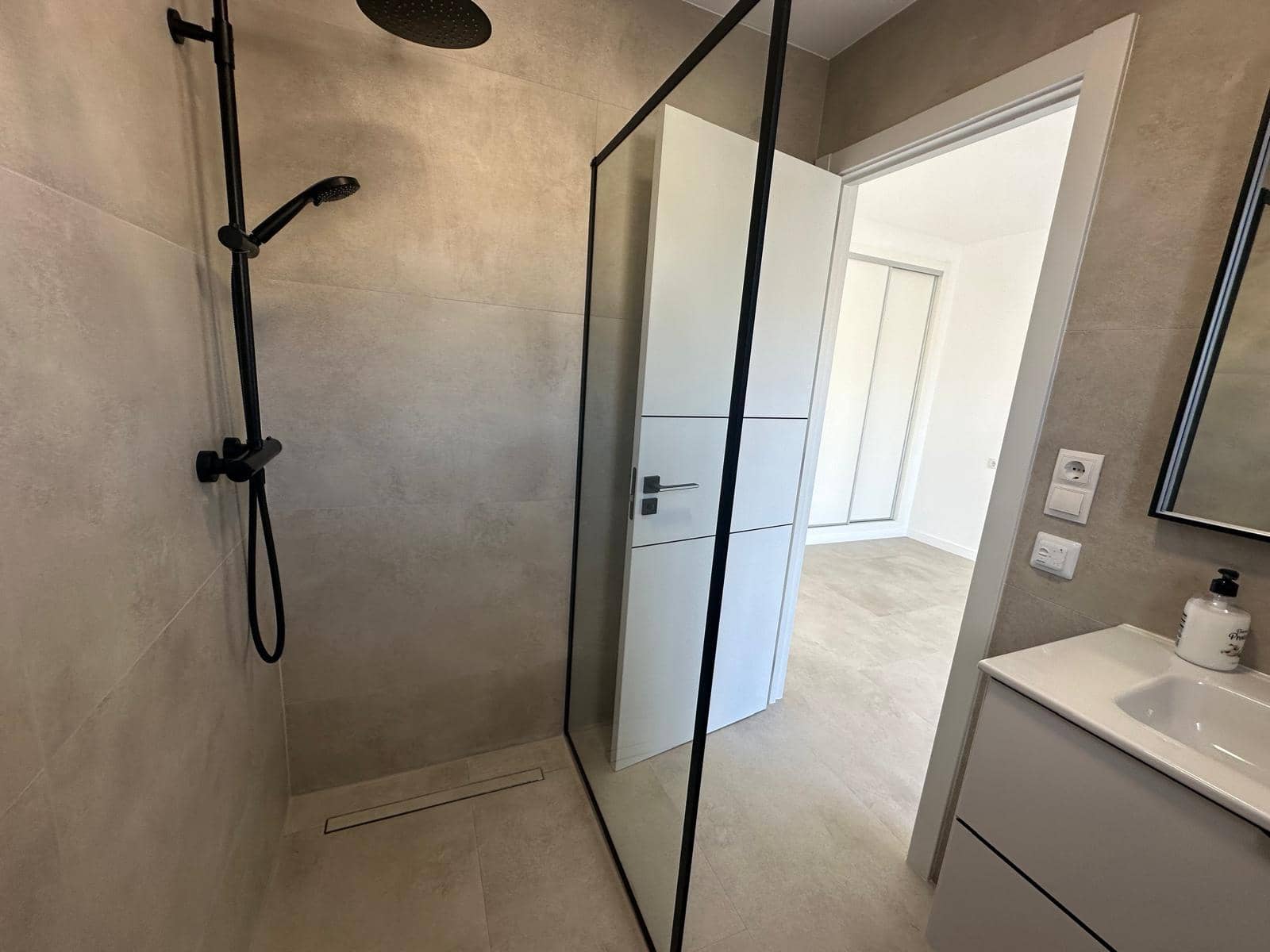 3 soveværelse Villa til salg i El Campello med garage - € 550.000 (Ref: 9735991)