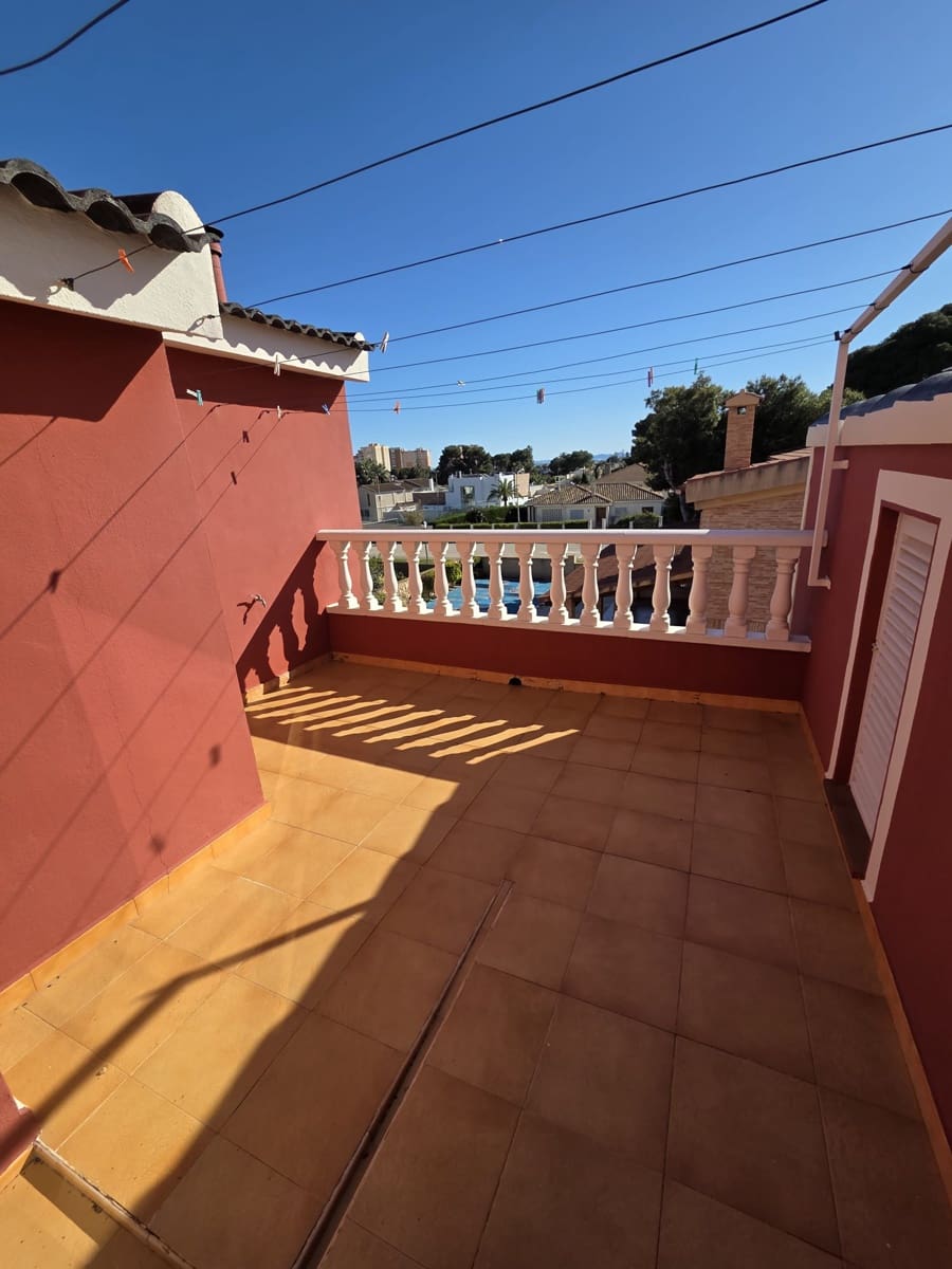 Chalet de 5 habitaciones en Alicante / Alacant ciudad en venta con piscina garaje - 860.000 € (Ref: 9735995)