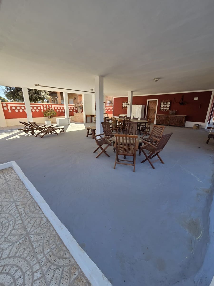 Chalet de 5 habitaciones en Alicante / Alacant ciudad en venta con piscina garaje - 860.000 € (Ref: 9735995)