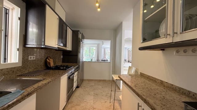 4 Zimmer Villa zu verkaufen in Lomas de Campoamor - Las Ramblas, Orihuela mit Garage - 675.000 € (Ref: 9736000)