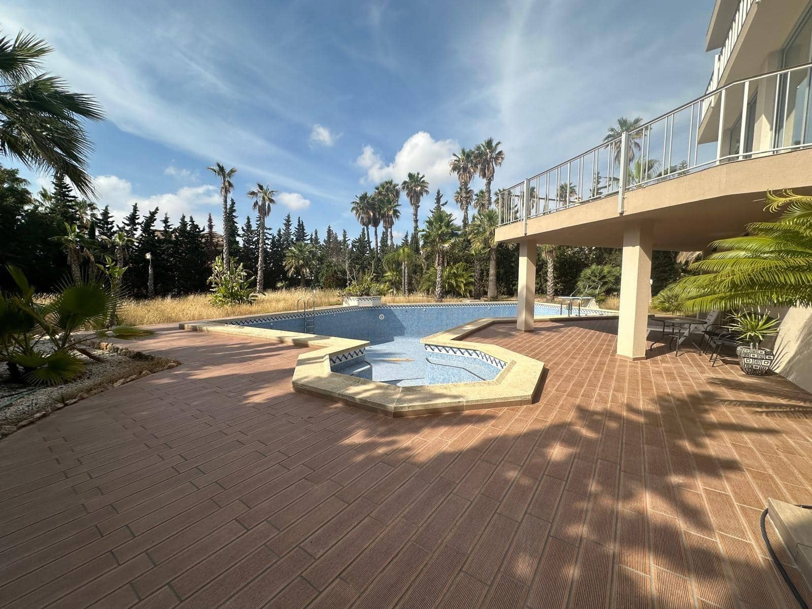 4 chambre Villa/Maison à vendre à Ciudad Quesada avec piscine garage - 839 999 € (Ref: 9744023)