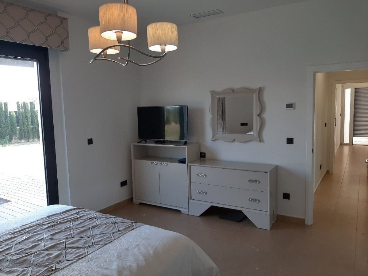 4 slaapkamer Villa te koop in La Ribera met zwembad - € 1.990.000 (Ref: 9744024)