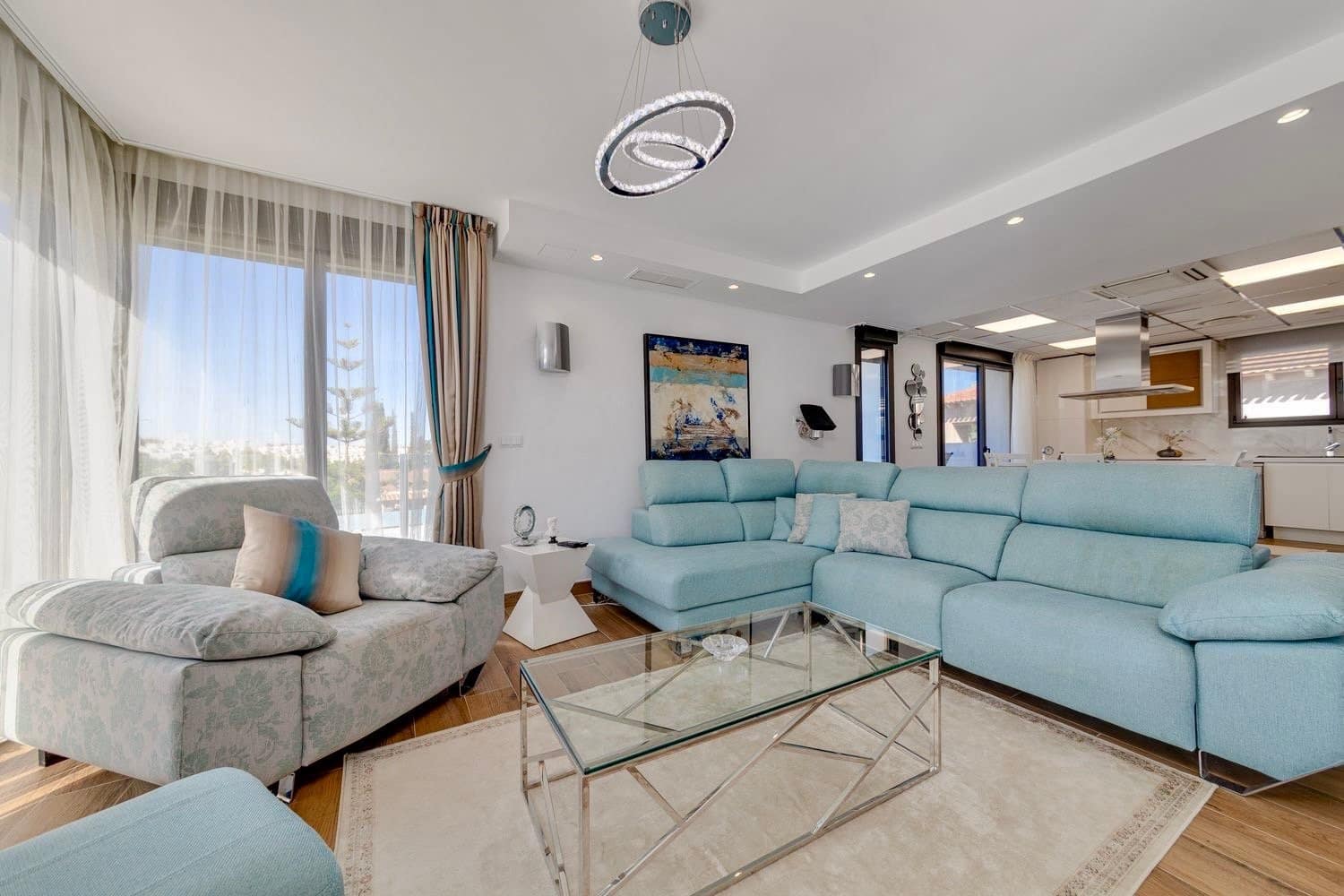 3 bedroom Villa for sale in Torrevieja with pool - € 1,275,000 (Ref: 9744028)