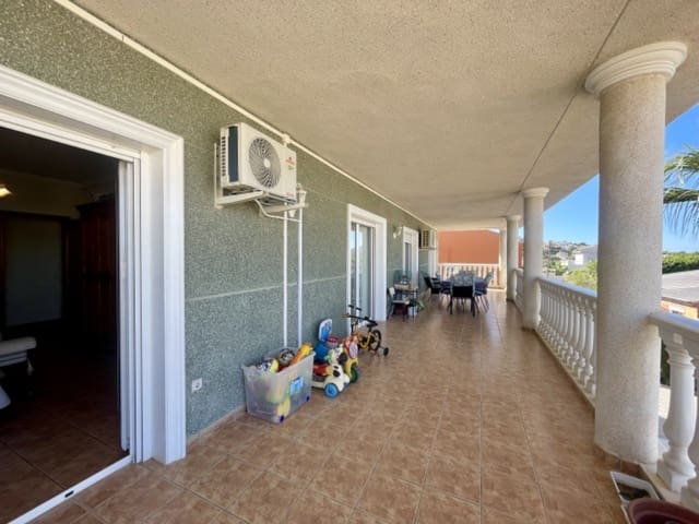 4 chambre Villa/Maison à vendre à Ciudad Quesada, Rojales avec garage - 735 000 € (Ref: 9744029)