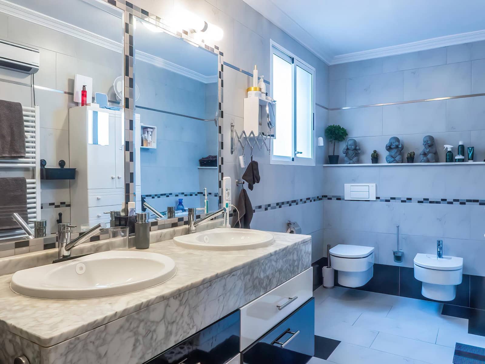 3 soveværelse Villa til salg i Torrevieja med swimmingpool garage - € 675.000 (Ref: 9752515)