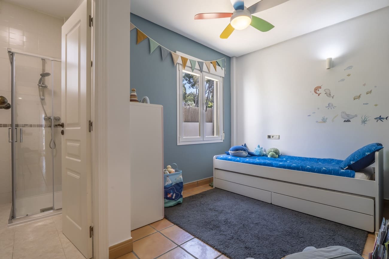 Chalet de 5 habitaciones en Javea / Xàbia en venta con piscina garaje - 1.095.000 € (Ref: 9758331)