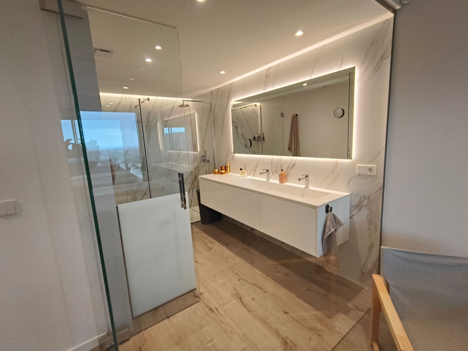 3 bedroom Apartment for sale in Denia with pool garage - € 690,000 (Ref: 9782350)