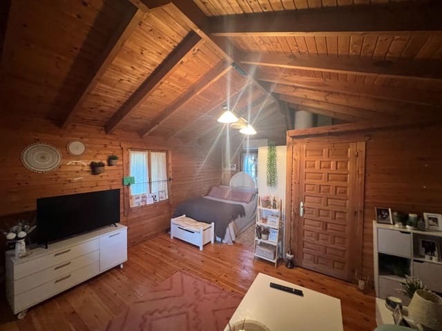 4 Zimmer Finca/Landgut zu verkaufen in Dolores mit Pool - 525.000 € (Ref: 9782351)