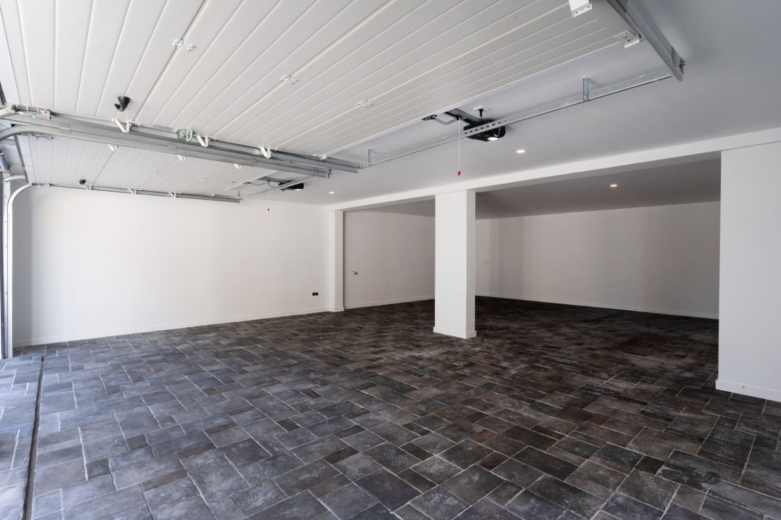 4 bedroom Villa for sale in Moraira with pool garage - € 2,200,000 (Ref: 9782500)