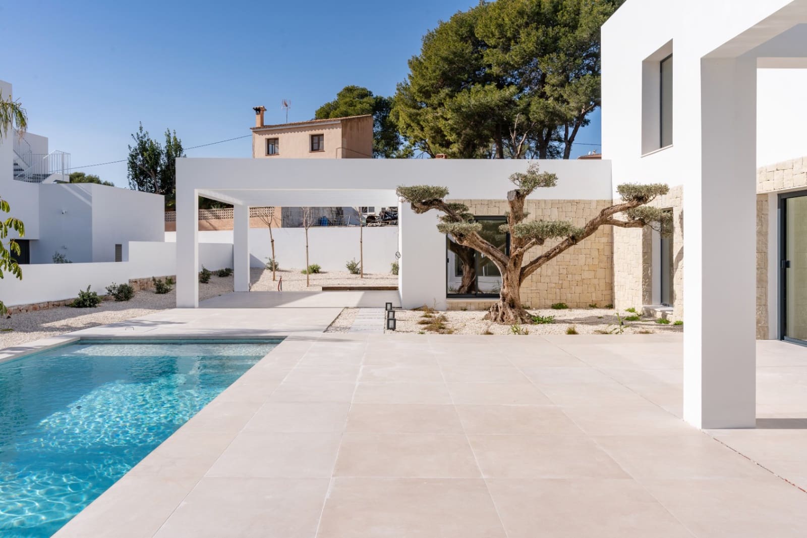 4 bedroom Villa for sale in Moraira with pool garage - € 2,200,000 (Ref: 9782500)