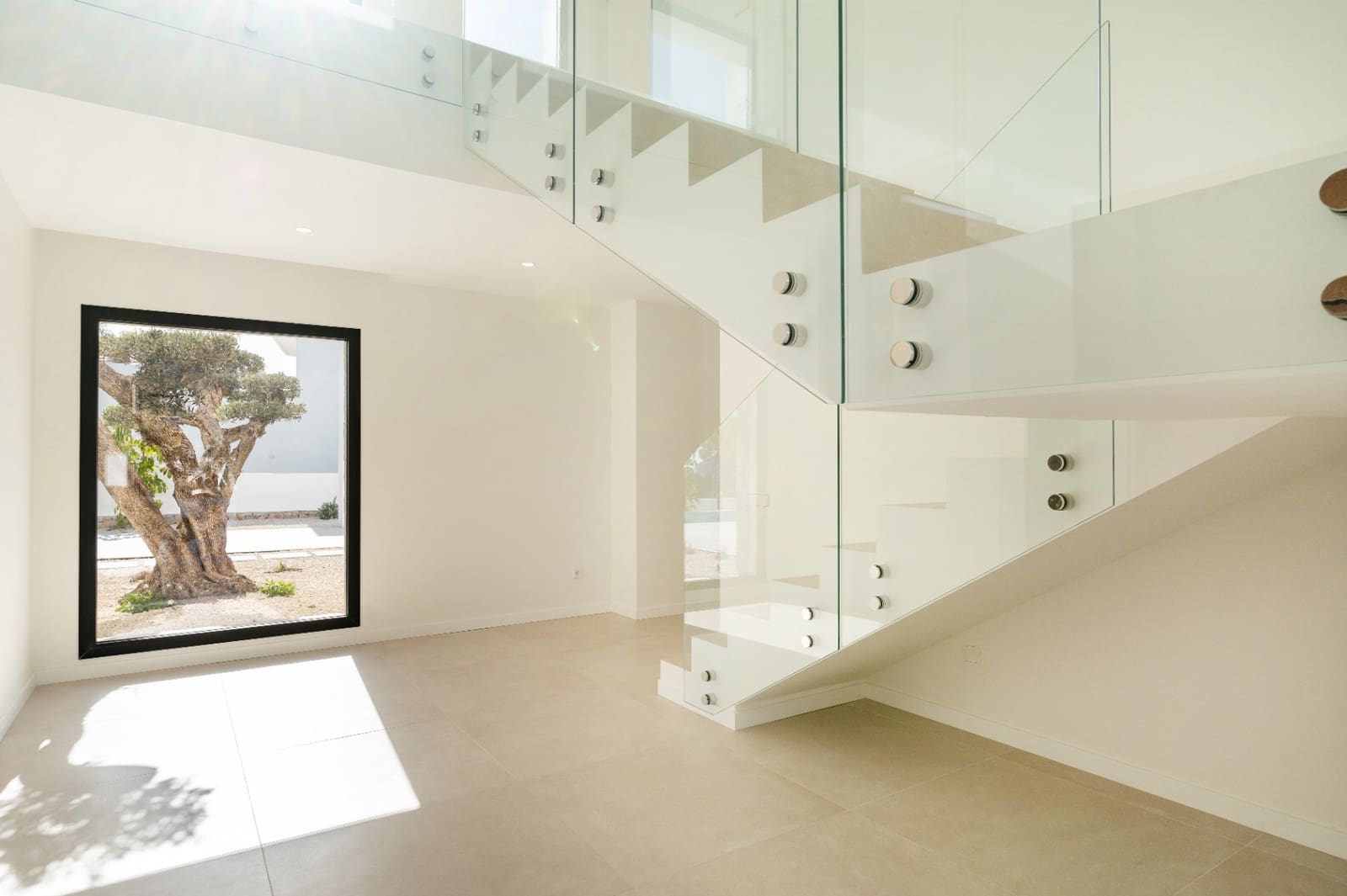 4 bedroom Villa for sale in Moraira with pool garage - € 2,200,000 (Ref: 9782500)