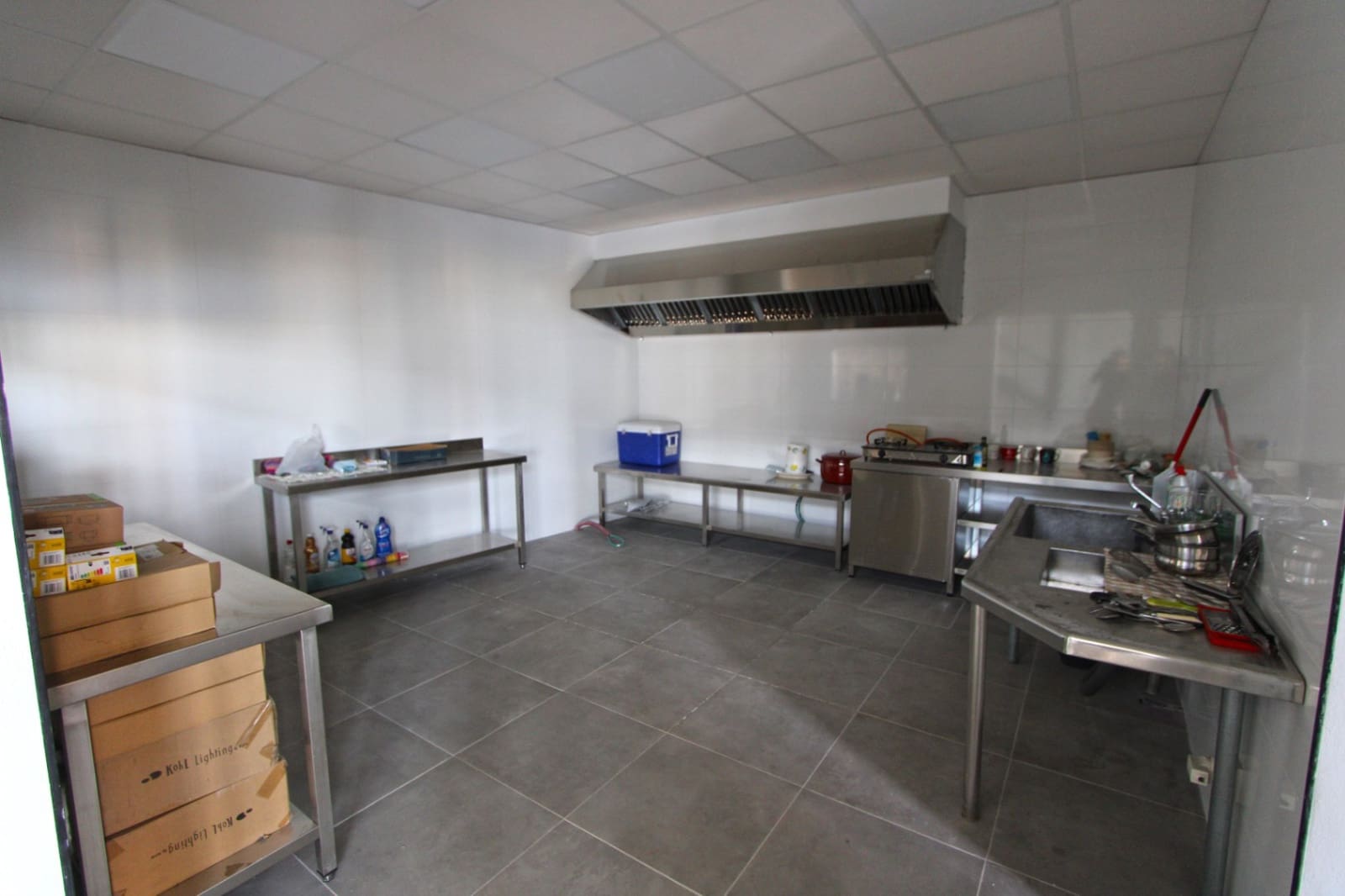 Local Commercial à vendre à Benidoleig - 550 000 € (Ref: 9783022)