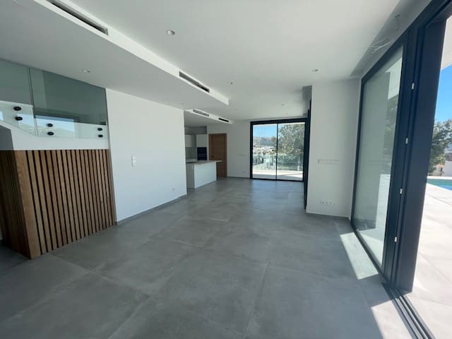 4 soverom Villa til salgs i Moraira med svømmebasseng garasje - € 1 850 000 (Ref: 9783524)