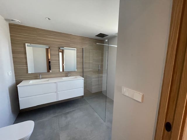 4 soverom Villa til salgs i Casco Urbano, Teulada-Moraira med svømmebasseng garasje - € 1 850 000 (Ref: 9783524)