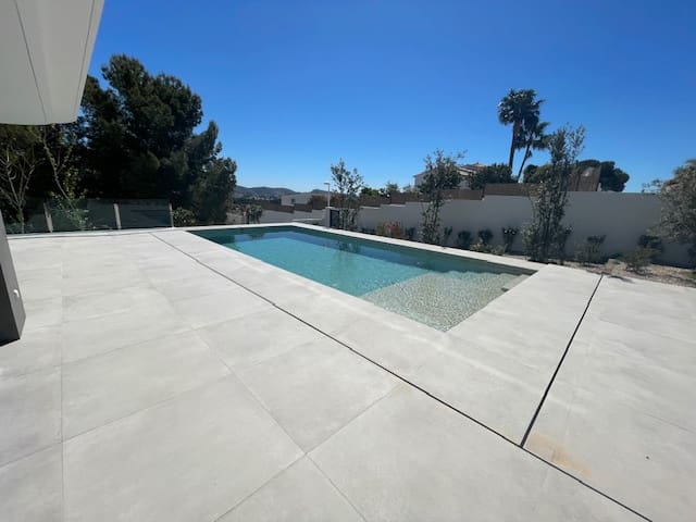 4 soverom Villa til salgs i Casco Urbano, Teulada-Moraira med svømmebasseng garasje - € 1 850 000 (Ref: 9783524)