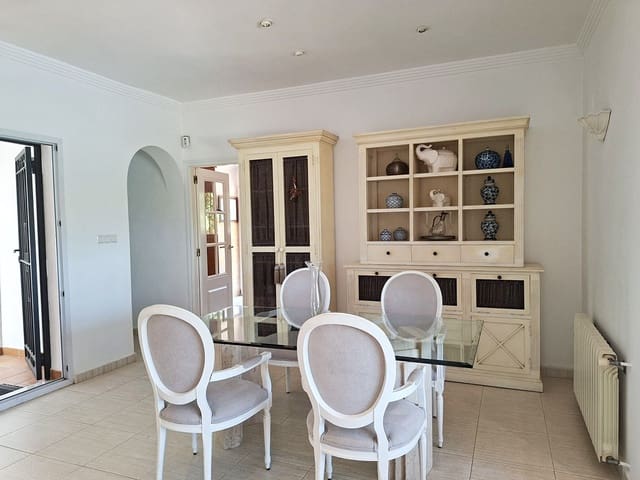 Chalet de 3 habitaciones en La Pedrera - Vessanes, Dénia en venta con piscina - 860.000 € (Ref: 9789778)