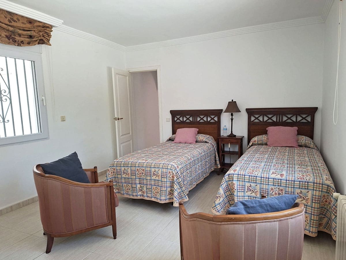 Chalet de 3 habitaciones en Dénia en venta con piscina - 860.000 € (Ref: 9789778)