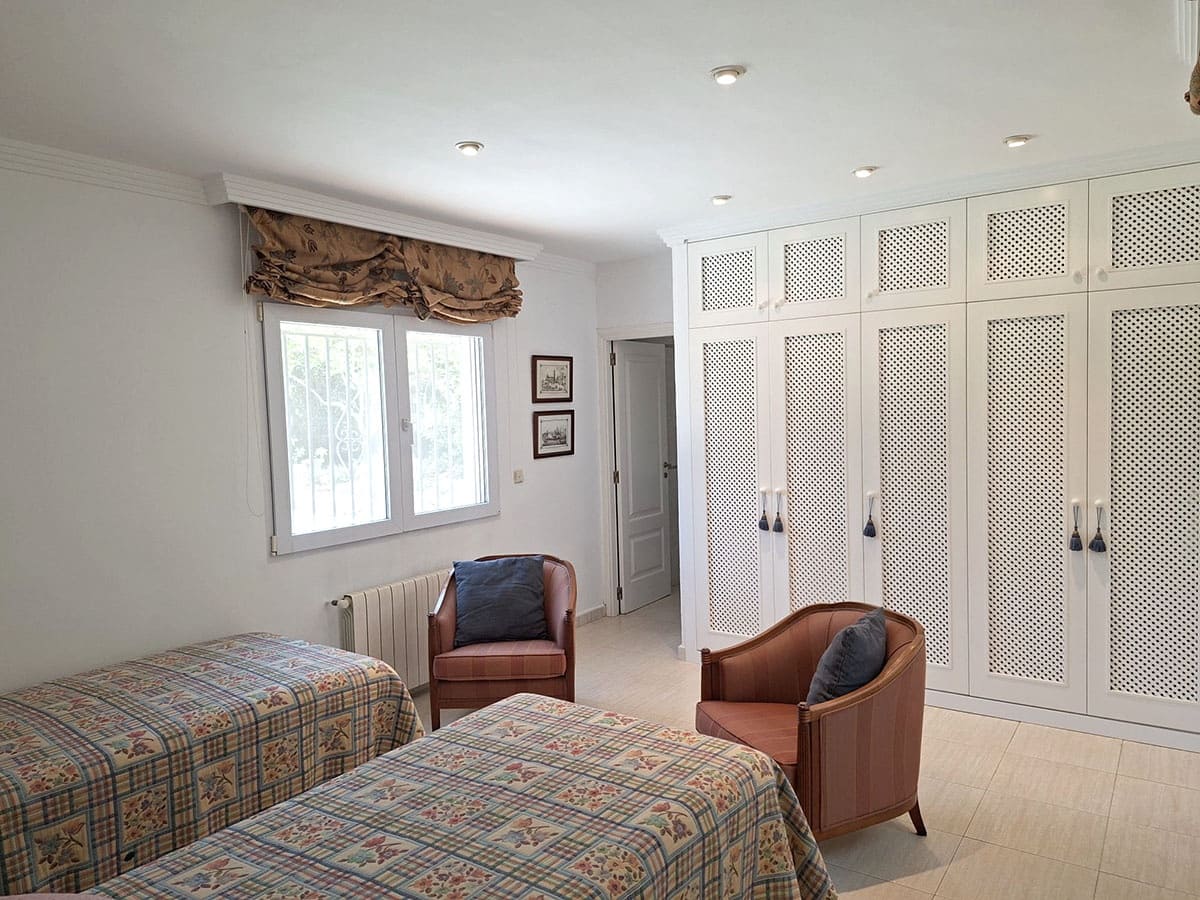 Chalet de 3 habitaciones en Dénia en venta con piscina - 860.000 € (Ref: 9789778)