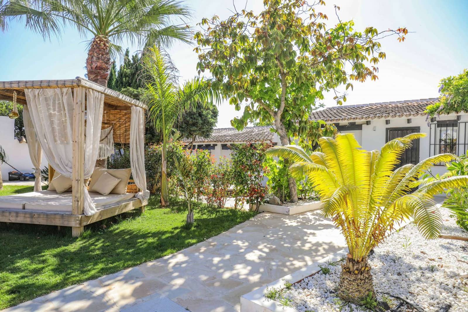 5 soveværelse Finca/Landehus til salg i Jesus Pobre med swimmingpool garage - € 1.550.000 (Ref: 9789781)