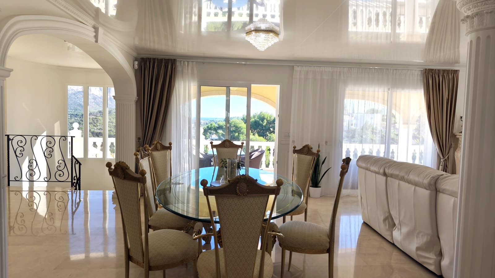 6 soverom Villa til salgs i La Sella med svømmebasseng garasje - € 1 400 000 (Ref: 9789782)